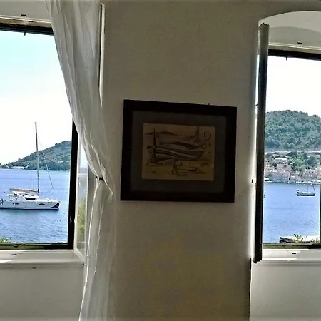 Marasovic Apartament *